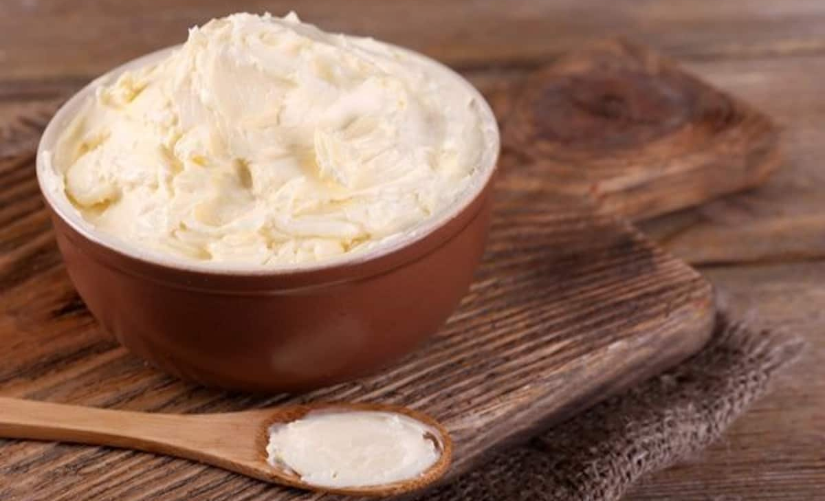 Homemade Makhan Recipe: Fresh & Creamy Butter at Home