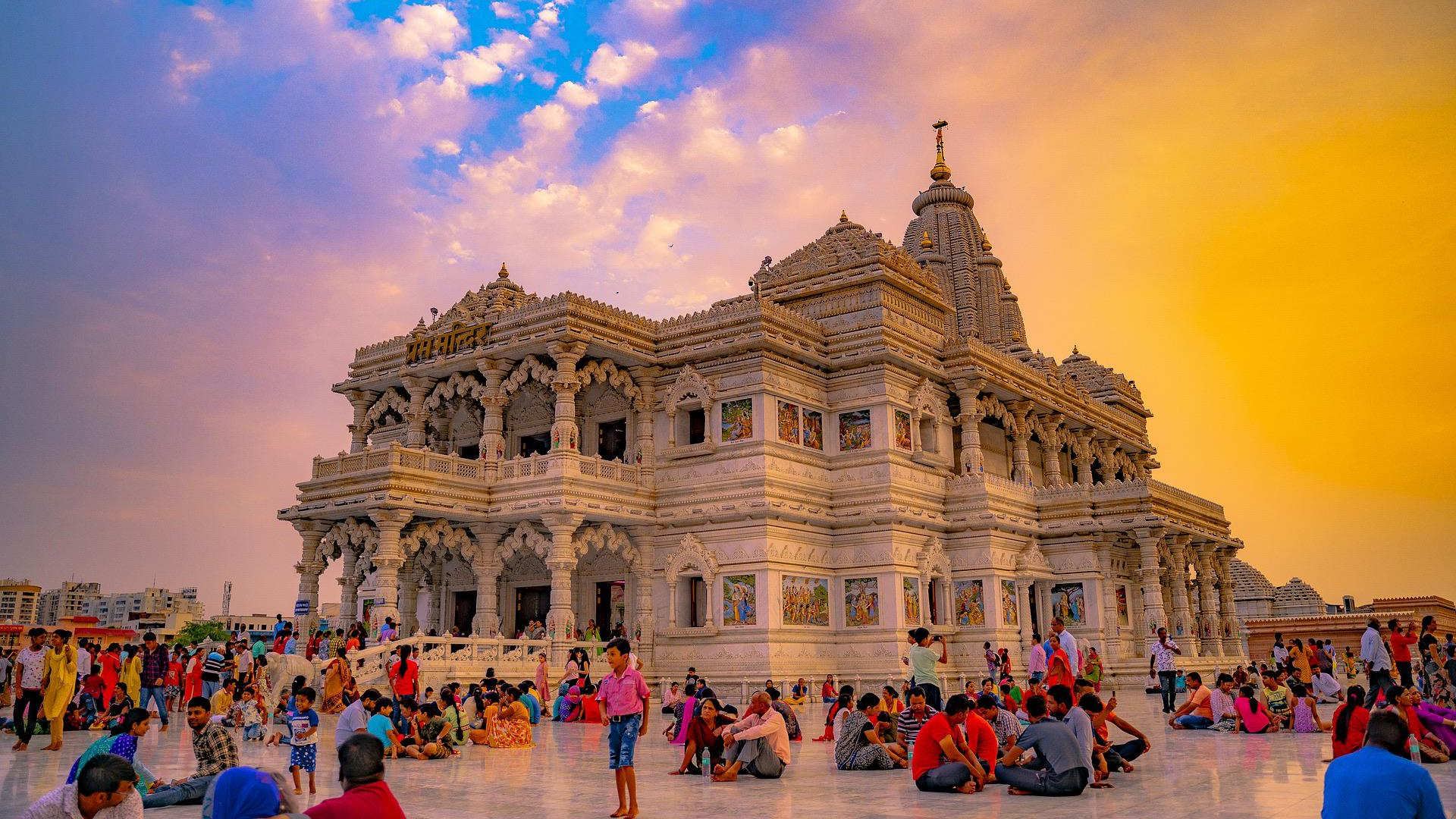 Mathura Travel Guide Top Places to Visit in Krishna’s Birthplace