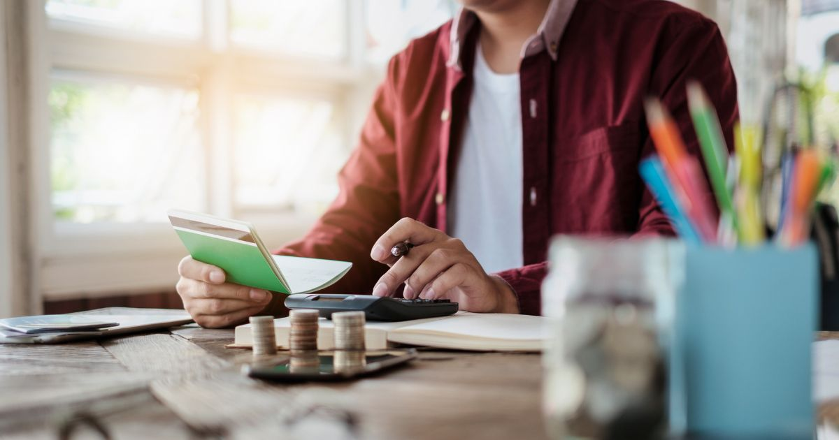 Smart Money Management Tips to Build a Better Financial Future